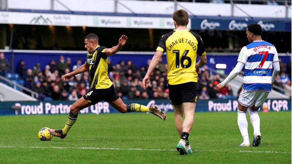 Soi kèo, dự đoán QPR vs Watford, 19h30 ngày 1/1 - Hạng Nhất Anh