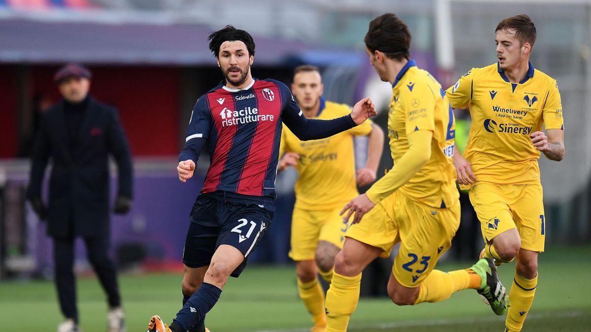 Soi kèo dự đoán Bologna vs Hellas Verona ngày 31/12